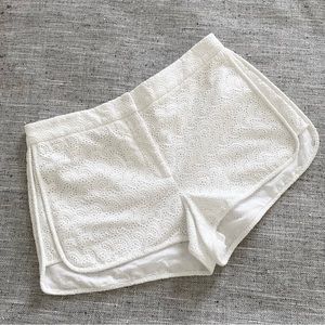 Theory shorts Nadrea Ellice white cotton eyelet size 6